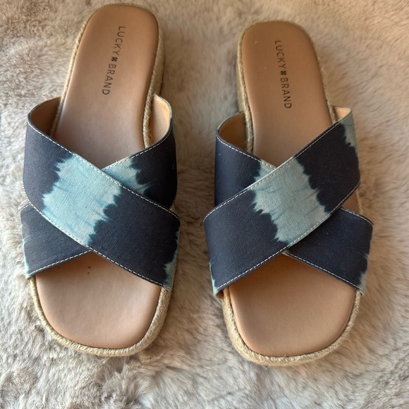 Lucky Brand Tie-Dye Espadrille Sandals - Picture 4 of 12